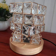Himalayan crystal salt lamp by Alunorix