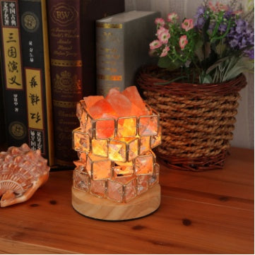 Himalayan crystal salt lamp by Alunorix
