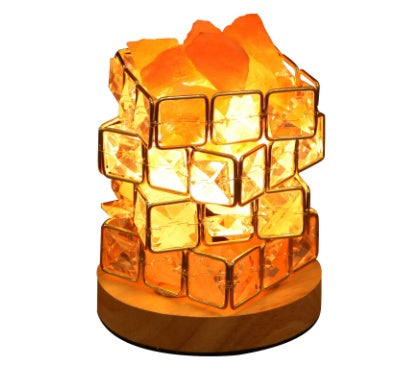 Himalayan crystal salt lamp by Alunorix