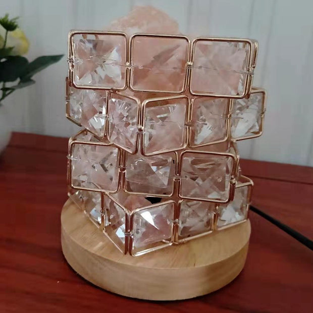 Himalayan crystal salt lamp by Alunorix