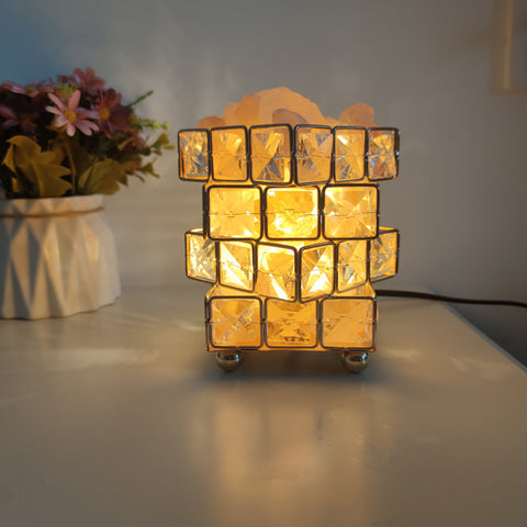 Himalayan crystal salt lamp by Alunorix
